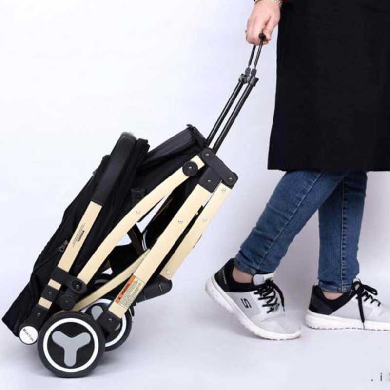 ‫کالسکه مسافرتی بی بی استار مدل‬ ‫baby 4‬ Baby Star (دسته یکطرفه رو به طبیعت-کابین سایز ) image gallery